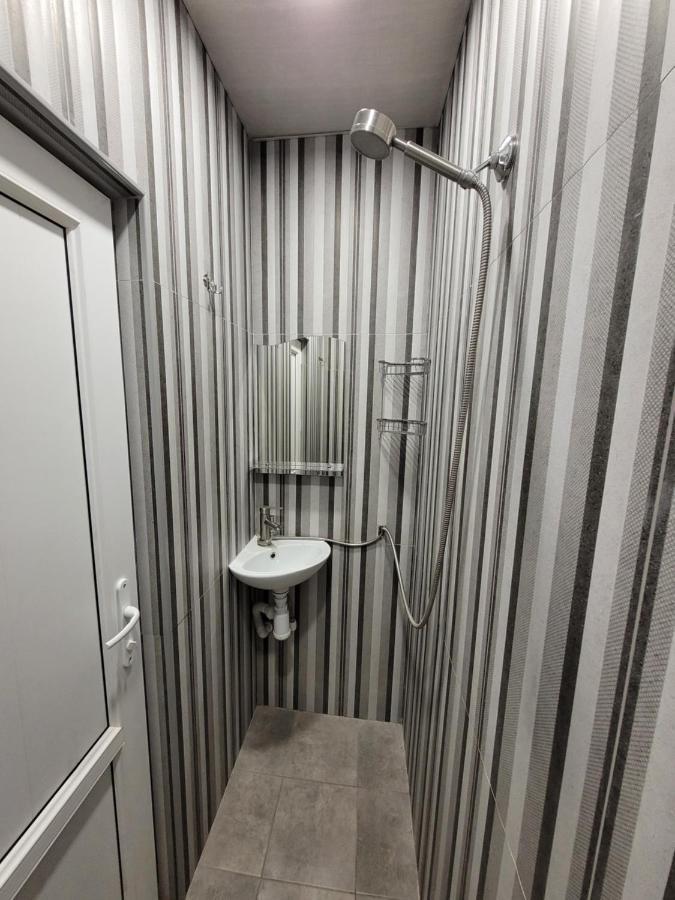 Мини Дом Целиком Около Мед Центра Астхик Otel Erivan Dış mekan fotoğraf