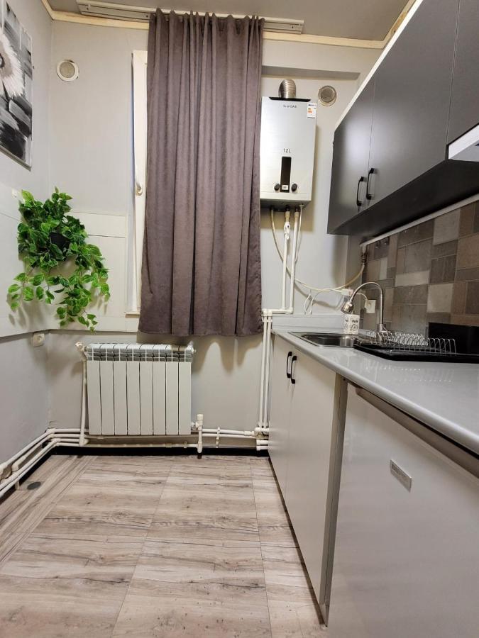 Мини Дом Целиком Около Мед Центра Астхик Otel Erivan Dış mekan fotoğraf